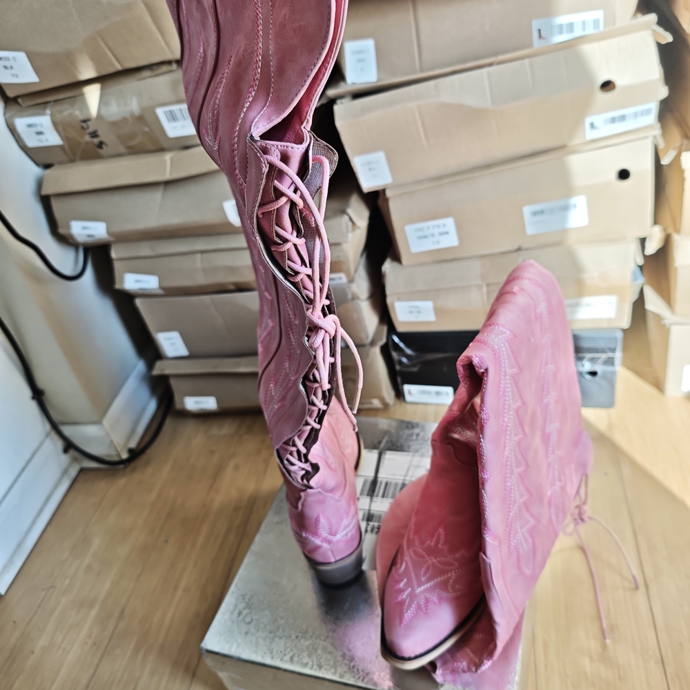 Pink Women’s Heeled Western Boots - Picture 3 of 5